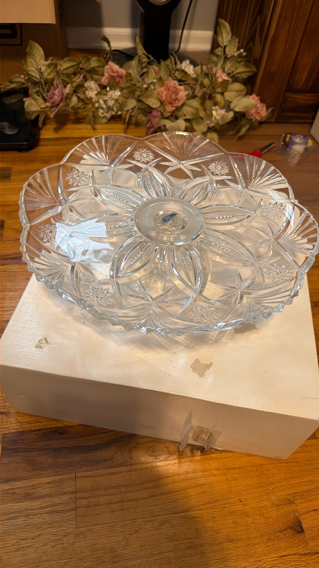 Footed Cake Plate 13″ Diameter