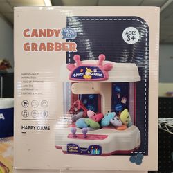 Candy Grabber" mini claw machine toy