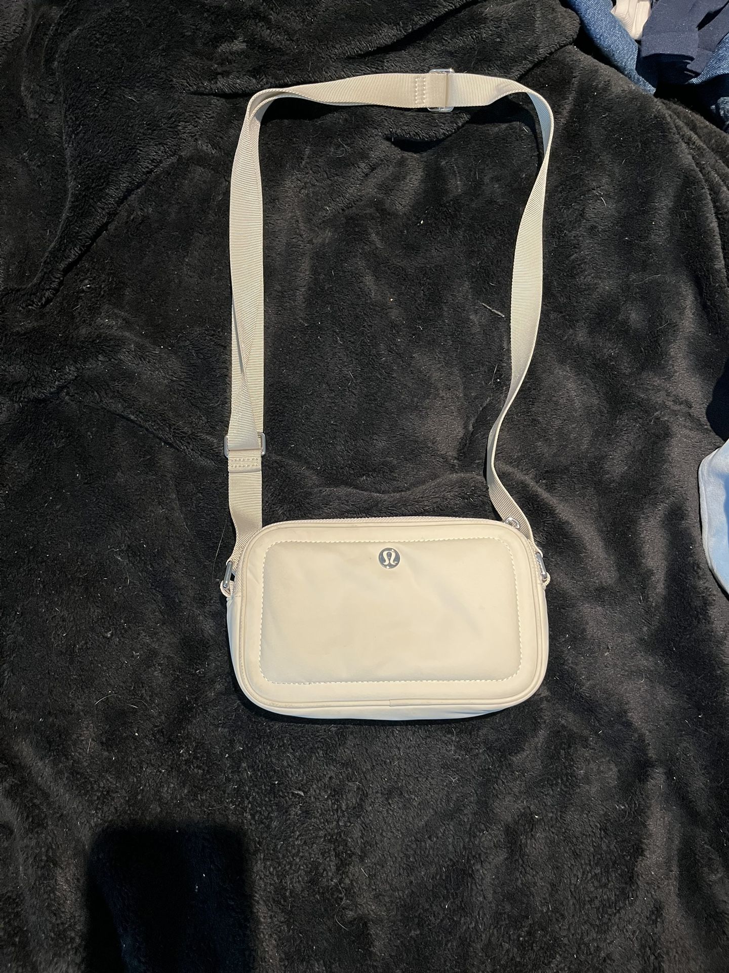 lululemon bag