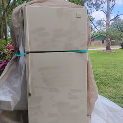 Whirlpool Refrigerator 