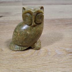 miniature stone owl, paperweight 