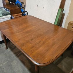 Table And Chairs 