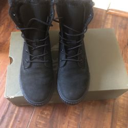 Brand New In Box Timberland Suede Boots , 7 1/2, Black 