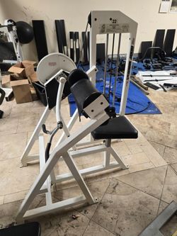 Body Masters Bicep Curl Commercial Gym Equipment Exercise Fitness Weight Machine