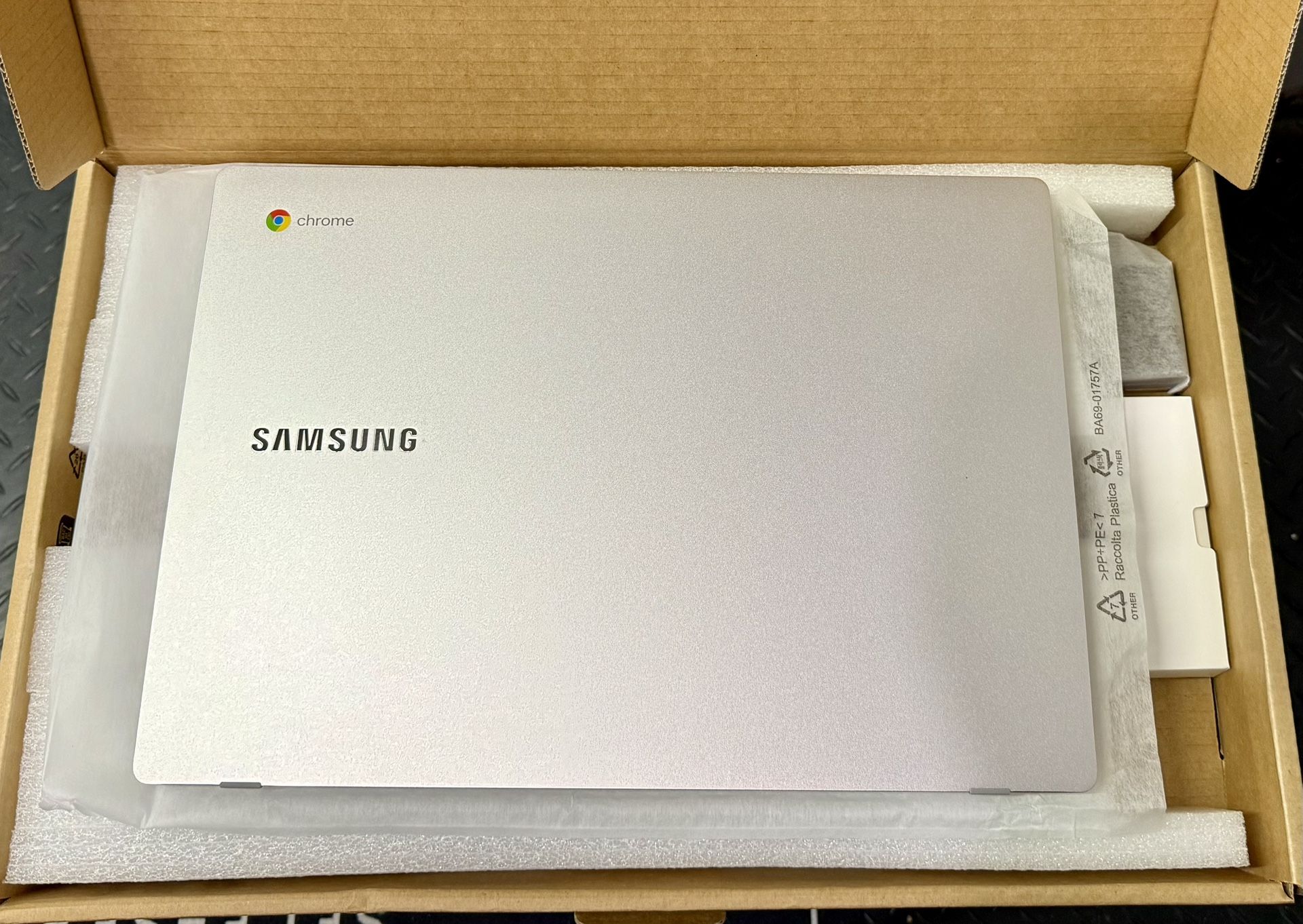 Samsung Chromebook 15”
