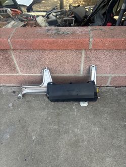 BOLSA DE LA RODILLA 2017 TOYOTA CAMRY OEM