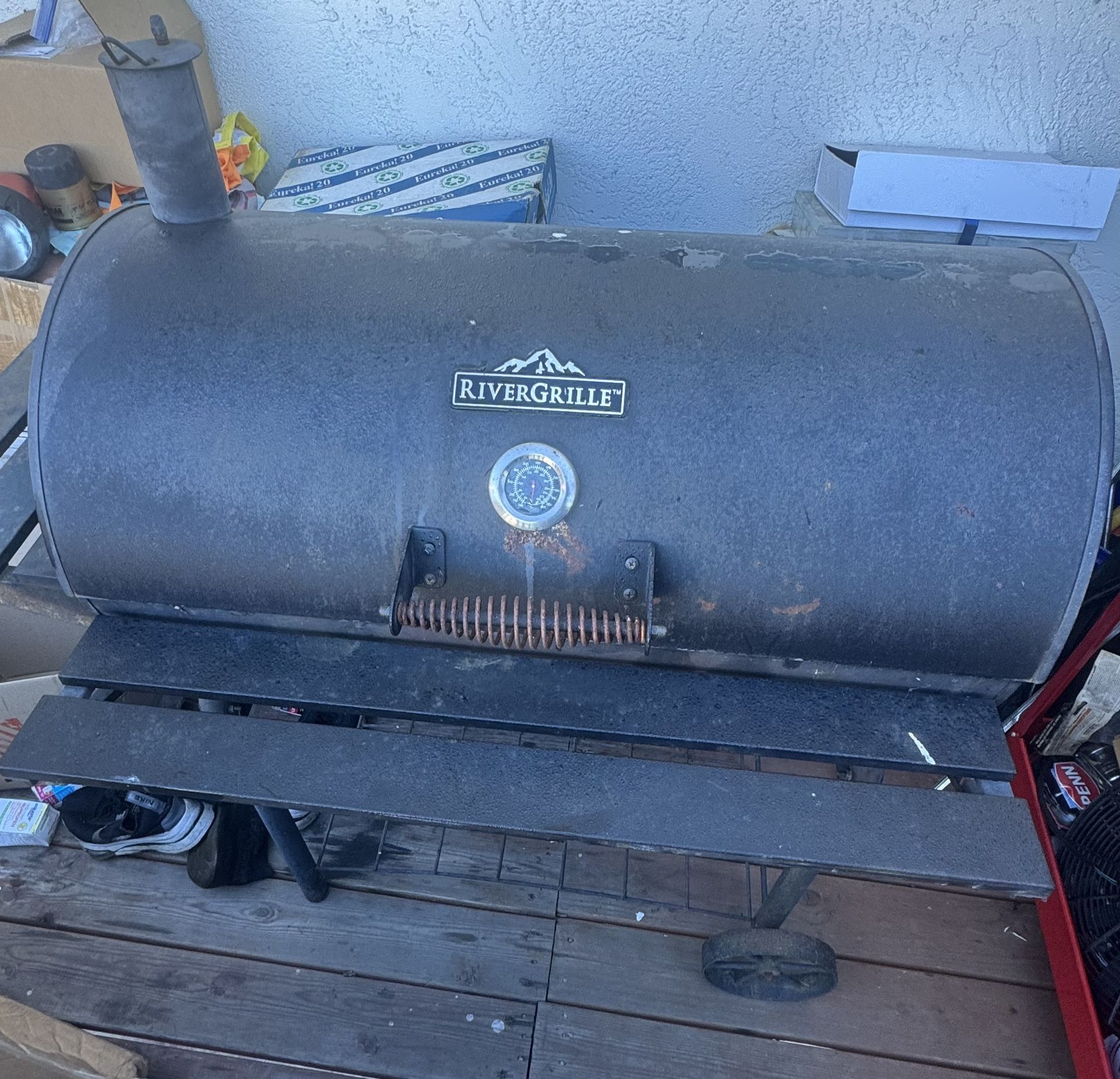 BBQ GRILL