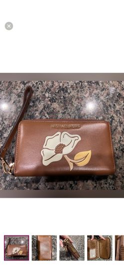 Michael Kors Floral Wallet 