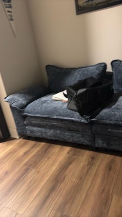Couch - Navy blue