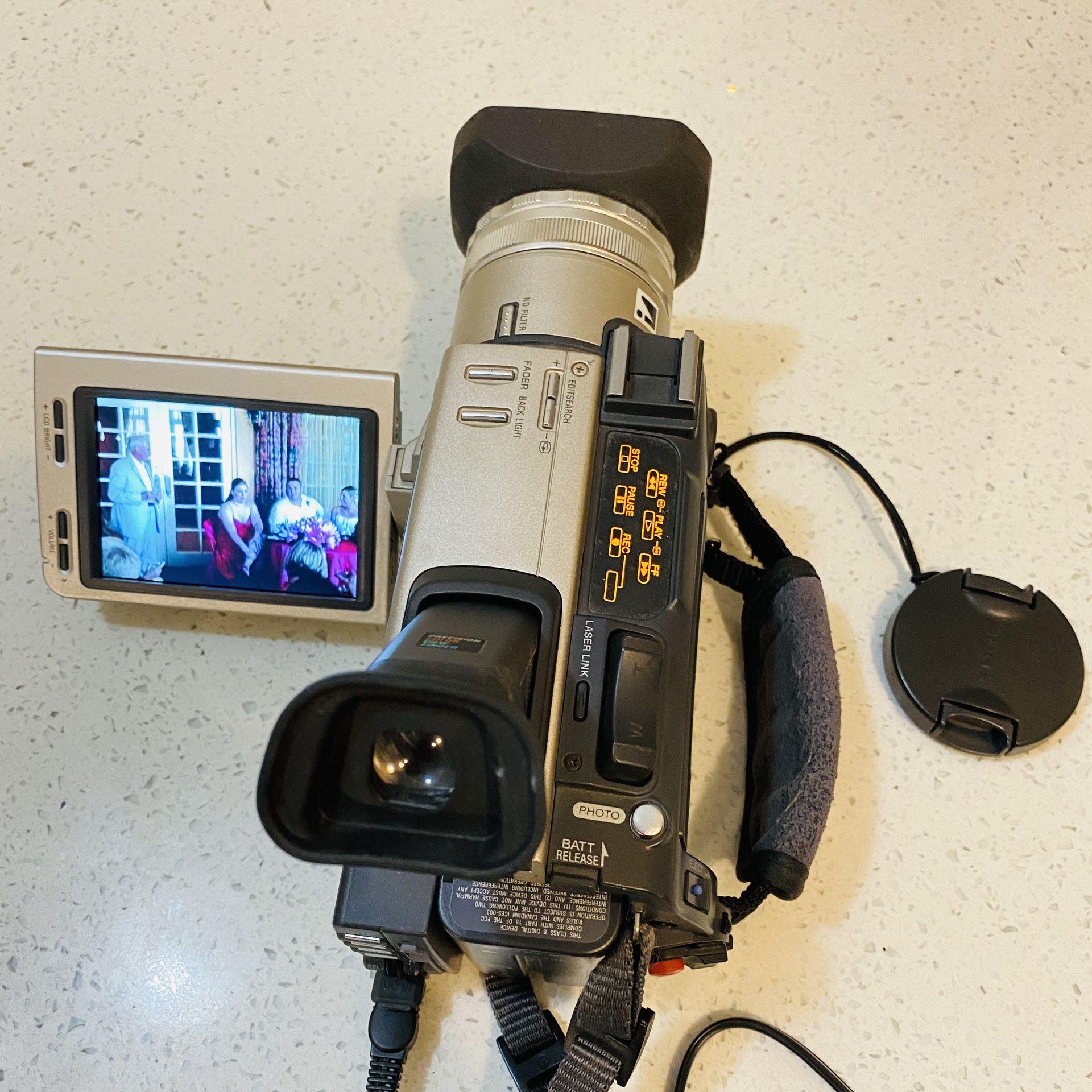 Sony DCR-TRV900 Silver 3.5