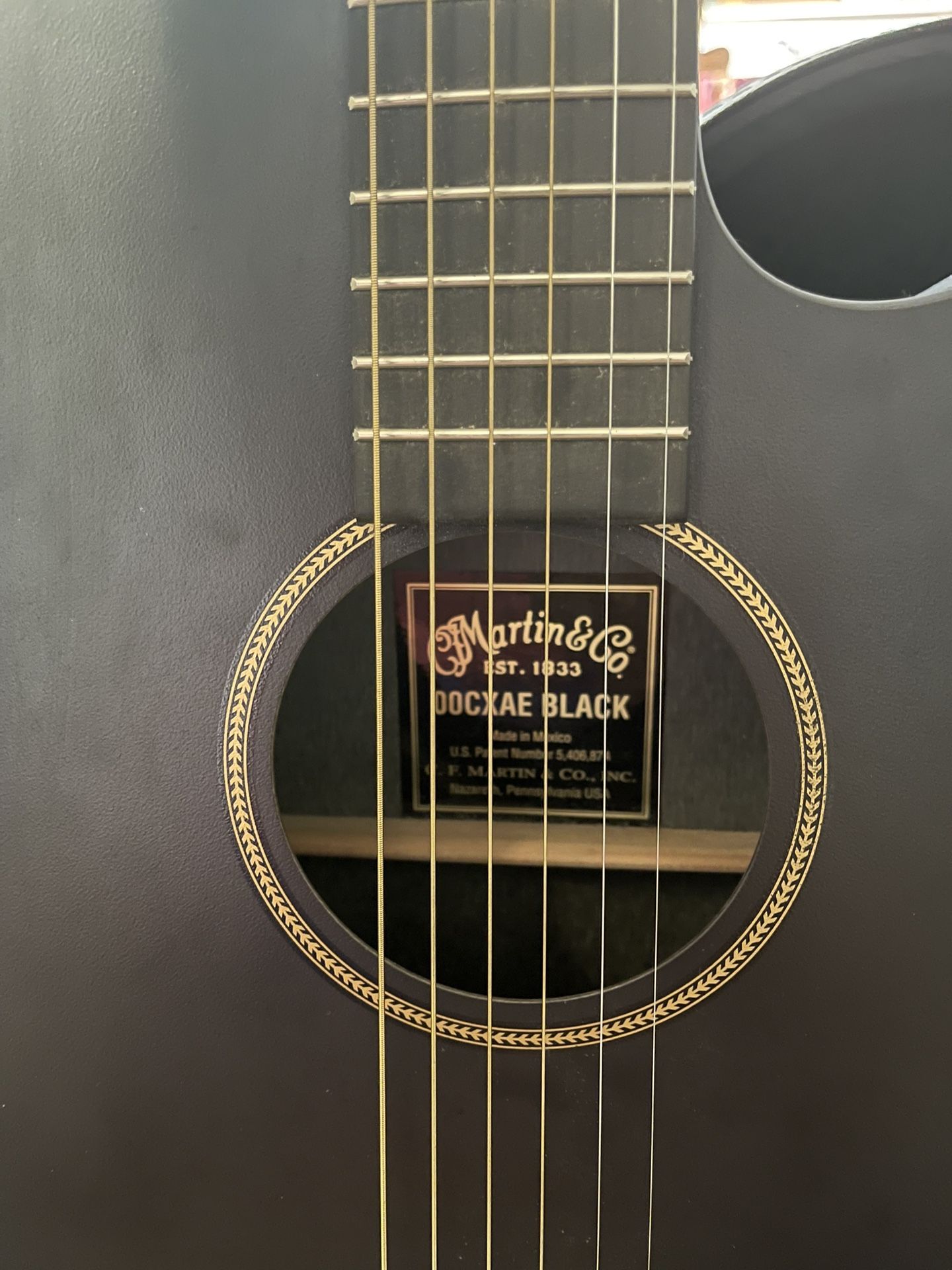 Martin 00CXAE Black Acoustic-Electric Guitar with Hard Case