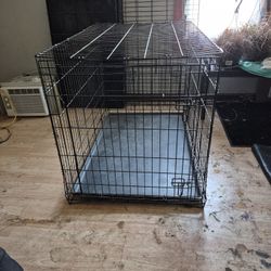 Single door Large Dog Kennel. 