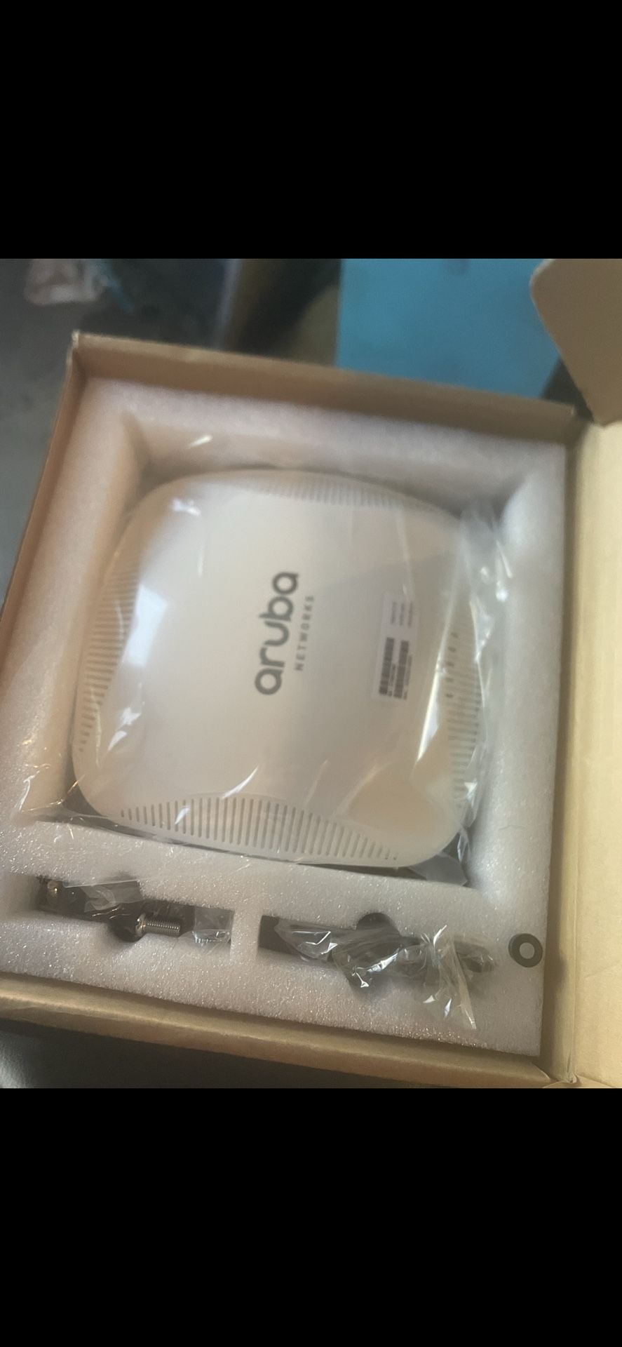 New GENUINE ARUBA  MODEL: APIN0225 PN: IAP-225-RW INSTANT WIRELESS AP RW JL190A