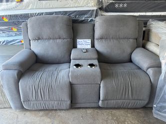 Loveseat Couch Sofa Power with Console storage LIQUIDATION PRICES!!