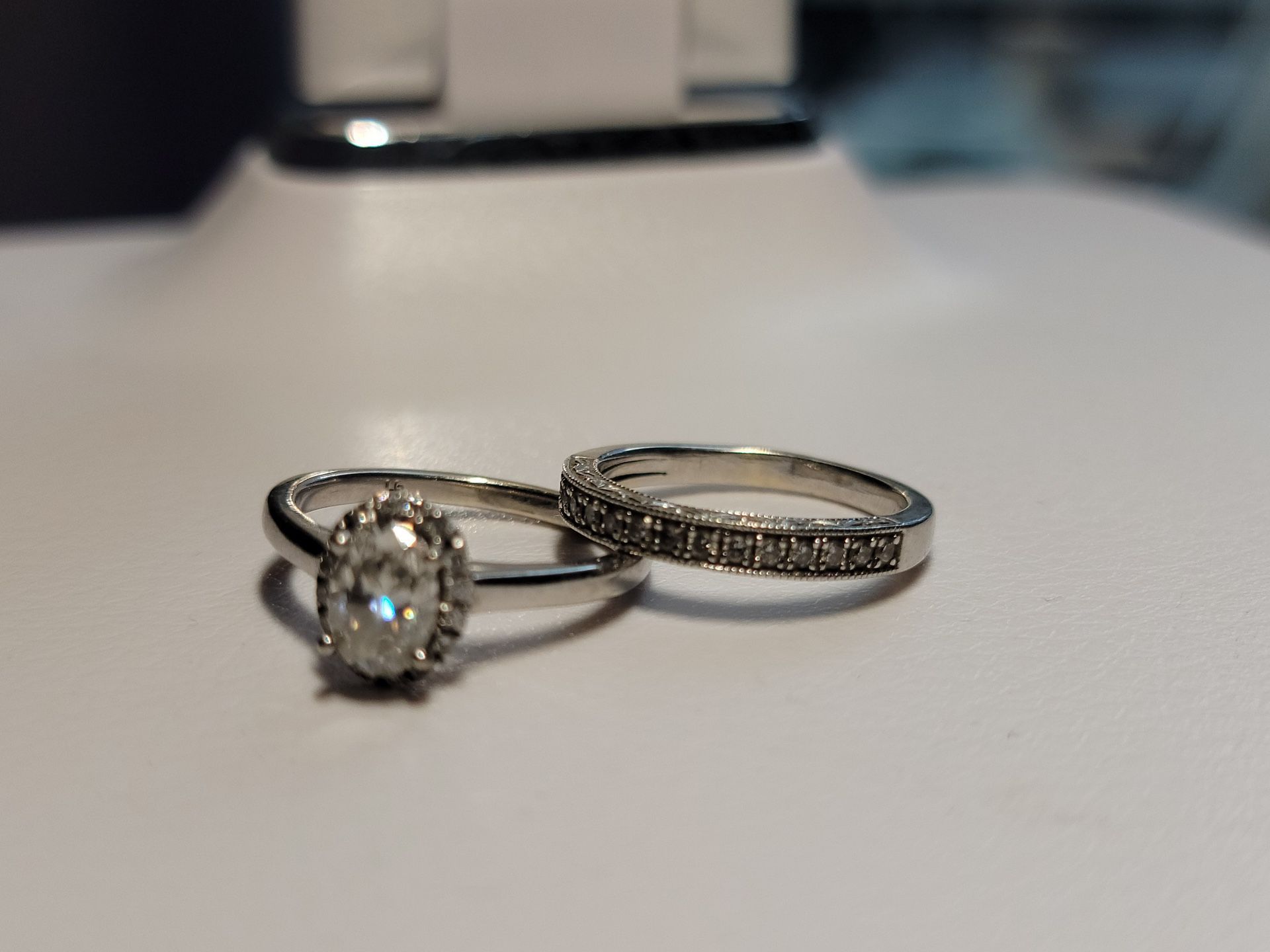 Moissanite Diamond Engagement/Wedding Ring