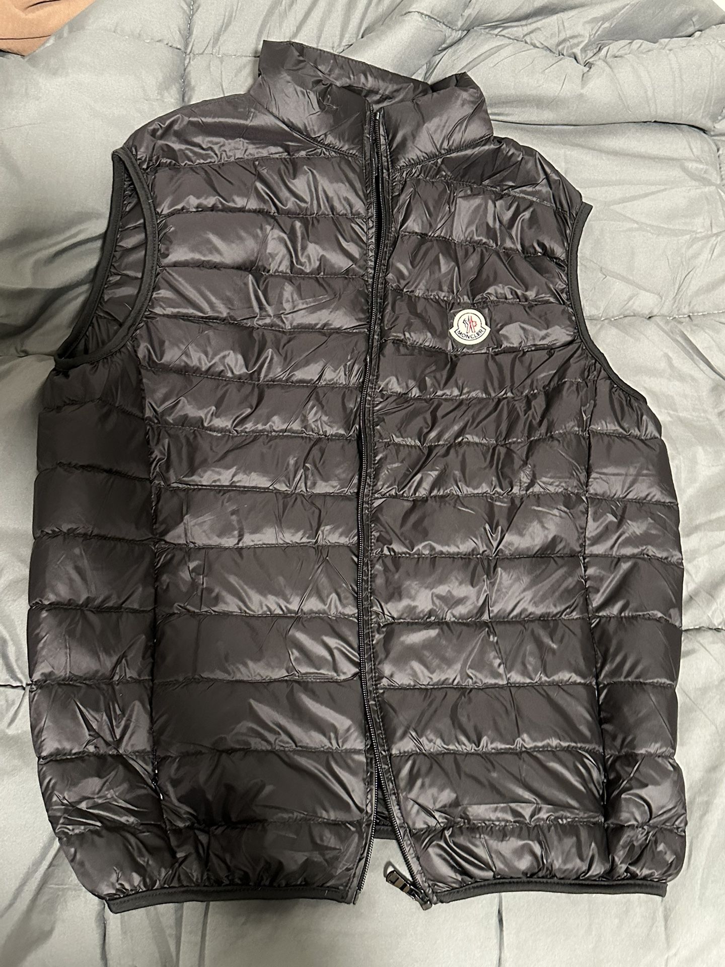 Moncler - Size M