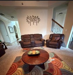 Power Reclining Leather Lounge  Sofa   6. Piece set with 2 side tables