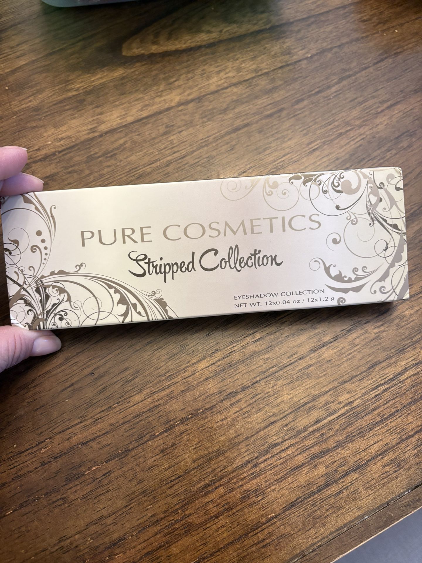 New Pure Cosmetics Eye Shadow Palette