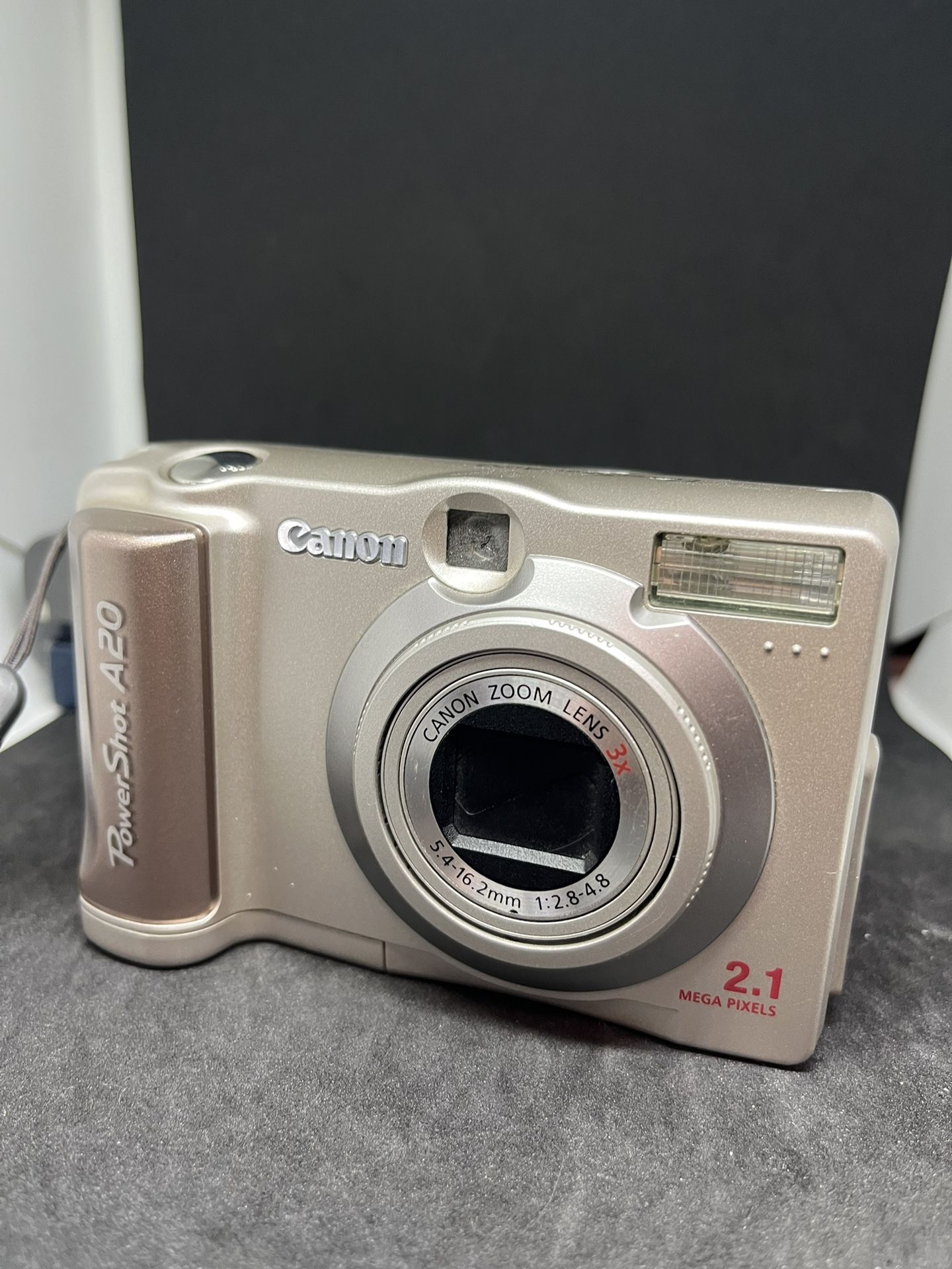 Canon PowerShot A20 Silver Digital Camera 2.1 MP Canon PowerShot A20 Silver Digital Camera 2.1 MP