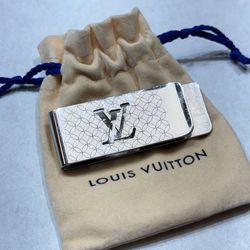 Louis Vuitton Money Clipper Silver tone  M65041 With Dust Bag
