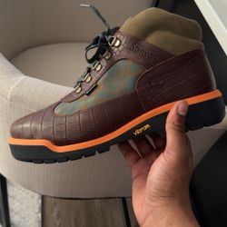 Men’s Timberland x Starcow collab Size 11