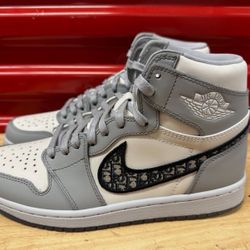 NEW Nike Air Jordan 1 High Dior Wolf Grey Sail CN8607-002 Men's Sz 7