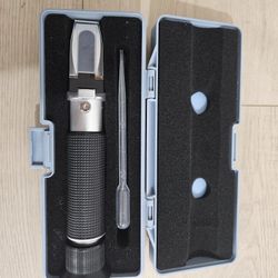 Refractometer