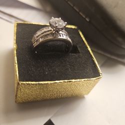 Platinum Over Silver With zirconia Stone