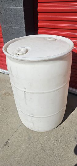Big white barrel/tank