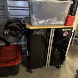 Husky Detailing Cart