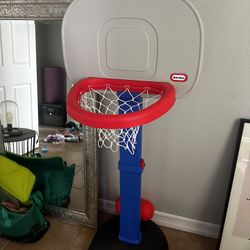 Little Tikes Basketball Hoop