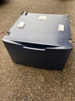 GE pedestal for washer or dryer, navy