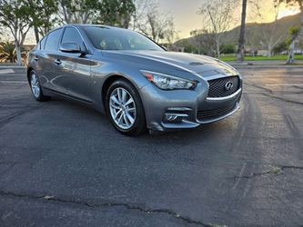 2015 INFINITI Q50