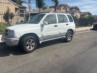 2002 Chevrolet Tracker