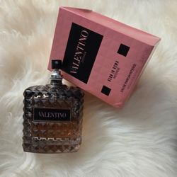 Valentino Donna Born In Roma *Eau De Parfum Intense* 3.4 fl Oz 
