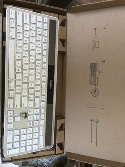 Brand new, never used Solar keyboard with orginal box