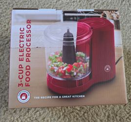 3-Cup Electric Food Processor – NEW