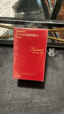 Baccarat Rouge 540 Cologne