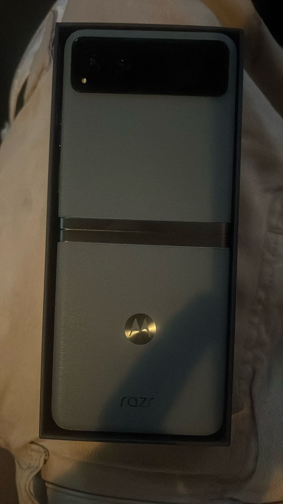 Motorola razor flip touchscreen