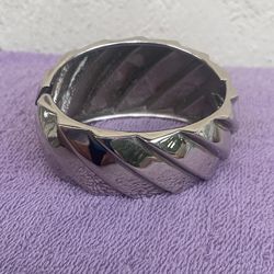 Modernist  Hinged Clamper Bracelet Silver Tone Wide Ribbed Texture 