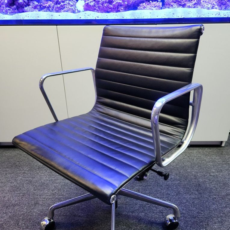 🔥LIKE NEW!🔥100% AUTHENTIC EAMES HERMAN MILLER ALUMINUM GROUP MANAGEMENT CHAIRS PREMIUM BLACK LEATHER ADJUSTABLE HEIGHT PNEUMATIC LIFT TILT LOCK 