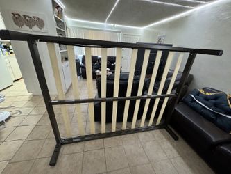 Queen Bed,black