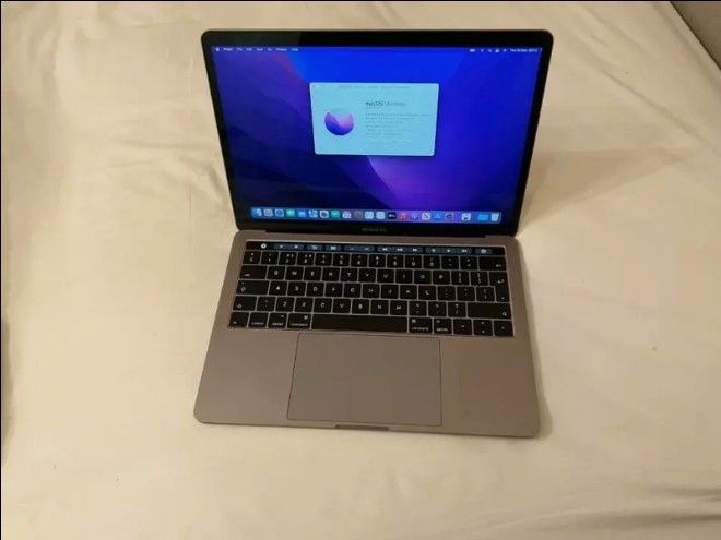 Apple Macbook Pro