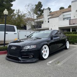 Audi A4 B8 Full Carbon Front Lip