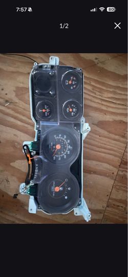 1990 CHEVY SUBURBAN                                                ( CLUSTER )