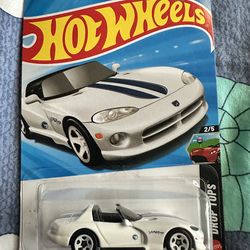 Hot wheel treasure hunts