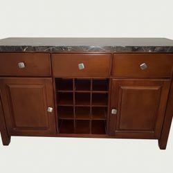 Kitchen Cabinet With Wine Rack