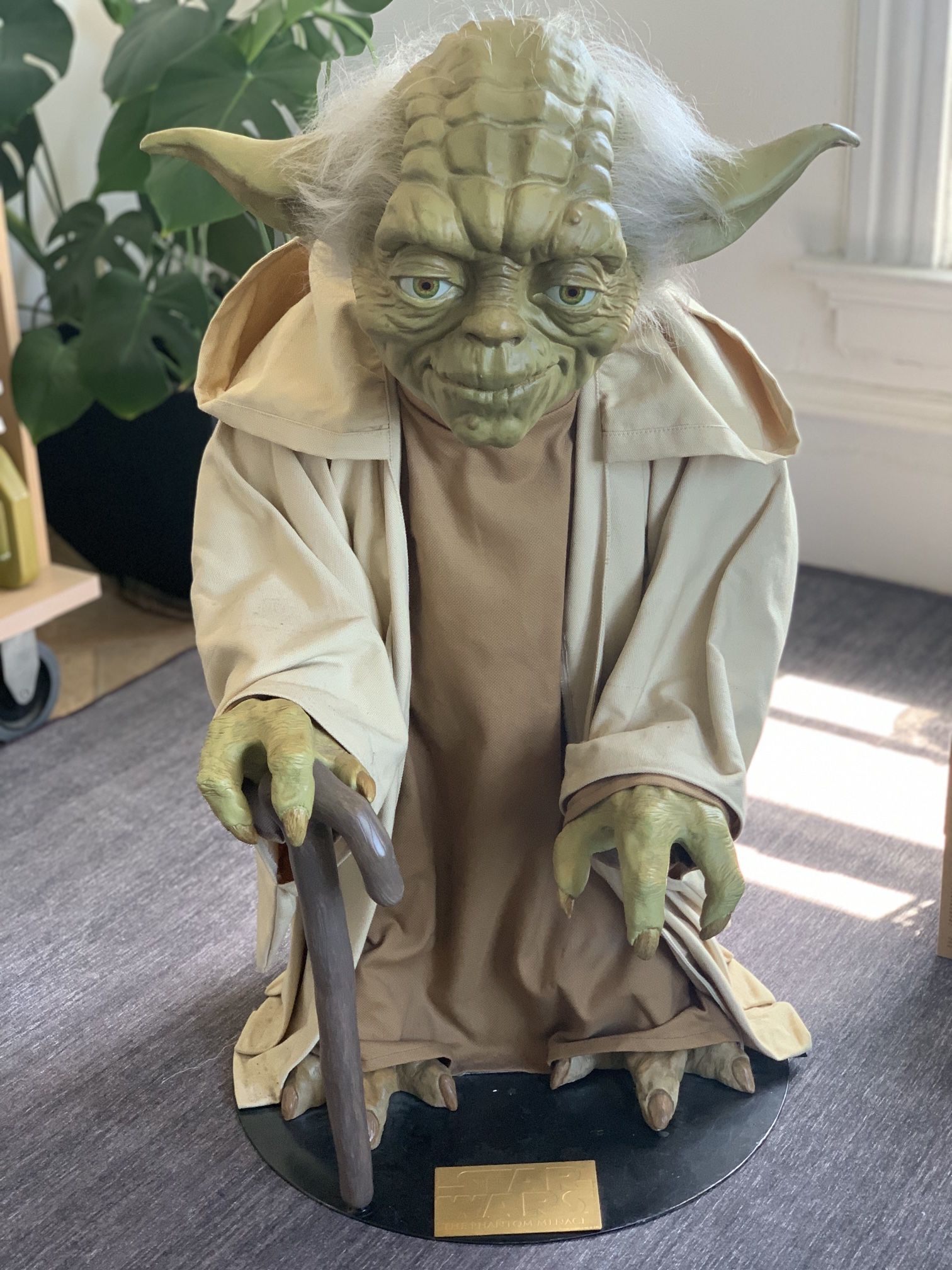 Lucasfilm Star Wars “35 Yoda Statue - Blockbuster Video Promotion