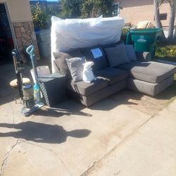 Free Stuff.. Moving out