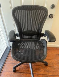 Herman Miller Aeron C